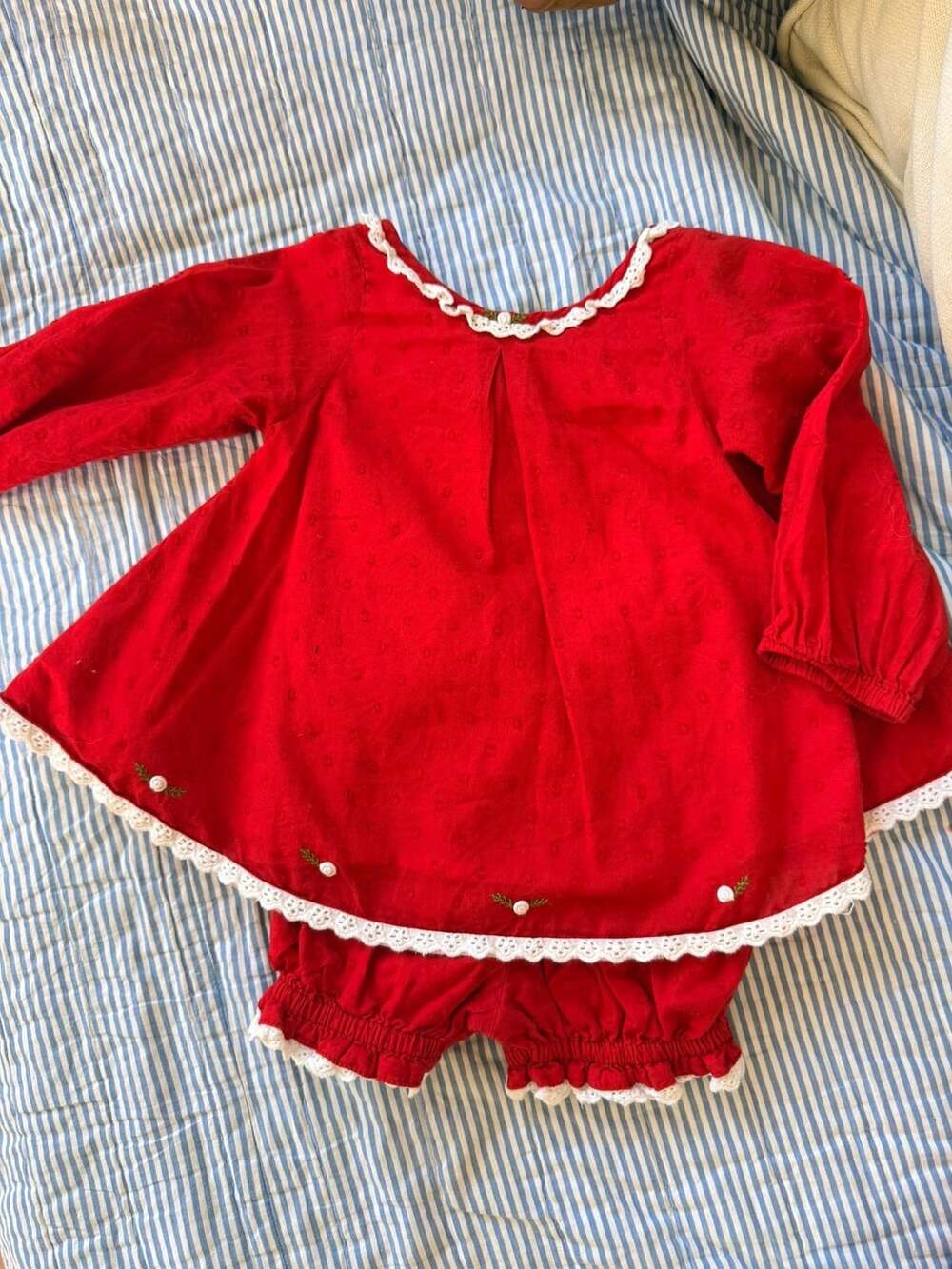 Well Dressed Wolf toddler holiday Red Swiss Dot Top and Bloomer Set size 18m
